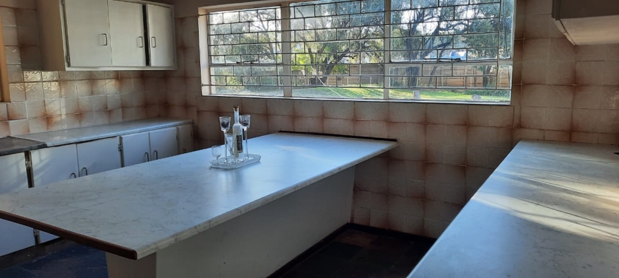 7 Bedroom Property for Sale in Bloemfontein Free State